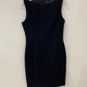Tahari black dress size to zipper back